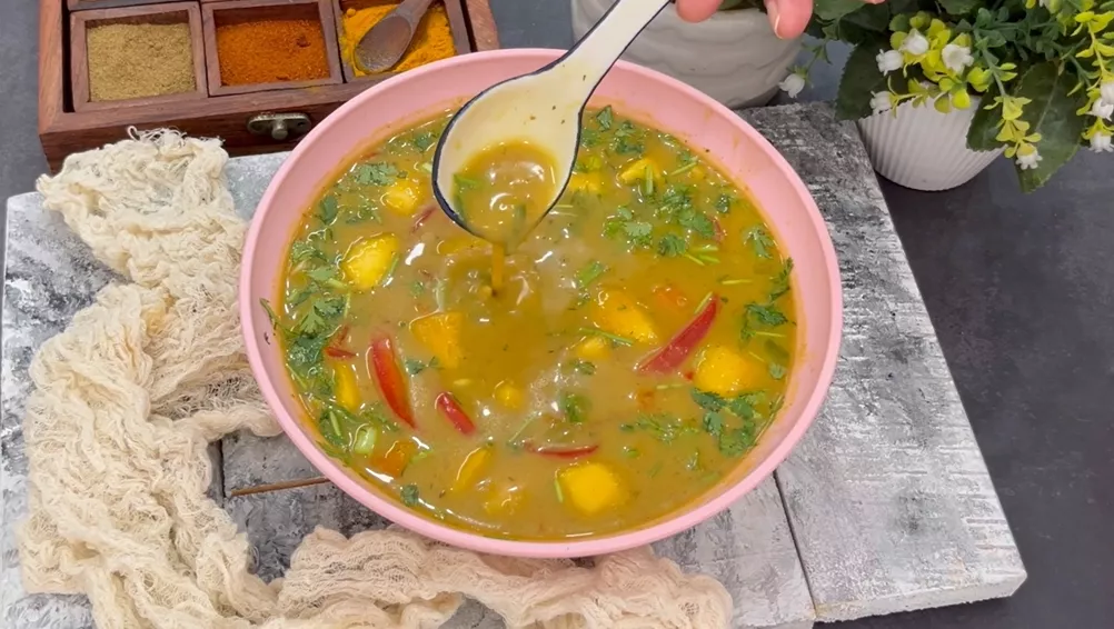 Mango Coconut Curry Soup Recipe